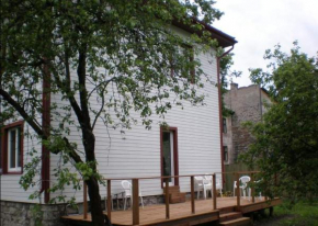 Гостиница Vabriku Guesthouse  Таллинн